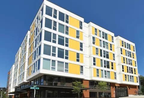 2810 S Mcclellan St #2810-411, Seattle, WA 98144