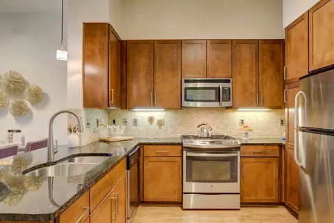 11070 Katy Fwy #1283, Houston, TX 77043