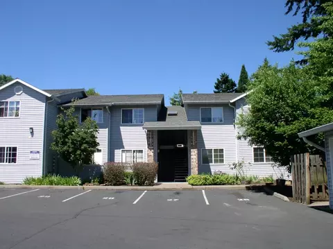 13605 SE Division St #103, Portland, OR 97236