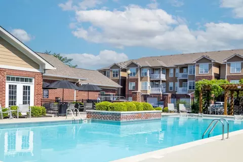 7105 Westhaven Cir #02307, Zionsville, IN 46077