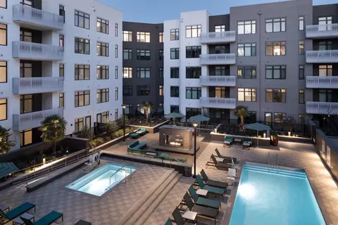 2330 Webster St #555, Oakland, CA 94612
