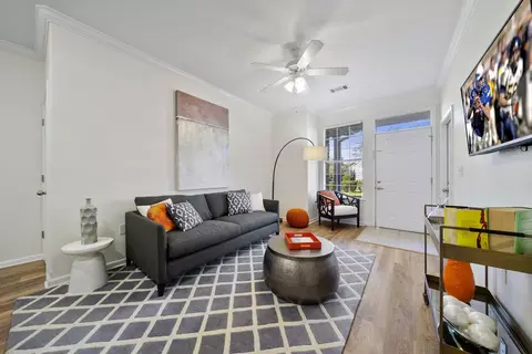 1699 Chatham Pkwy #2129B, Savannah, GA 31405