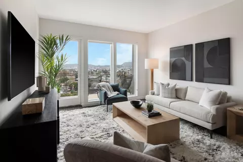 235 N Hoover St #228, Los Angeles, CA 90004