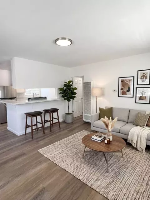 2231 S Hauser Blvd #14003, Los Angeles, CA 90034