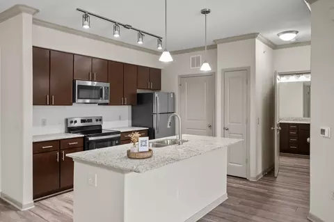 8300 Red Bluff Rd #01-0421, Pasadena, TX 77507