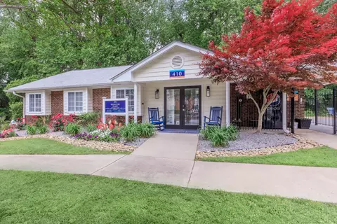 410 Beasley Dr #S06, Greenville, NC 27834