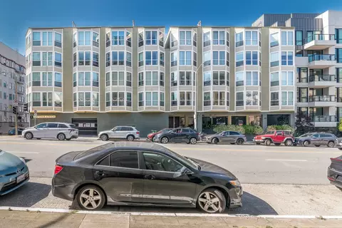 1690 Broadway St #401, San Francisco, CA 94109