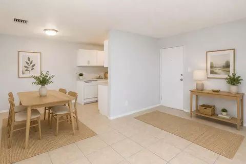 4102 Oak Knoll Ct #01 - 186, Tampa, FL 33610