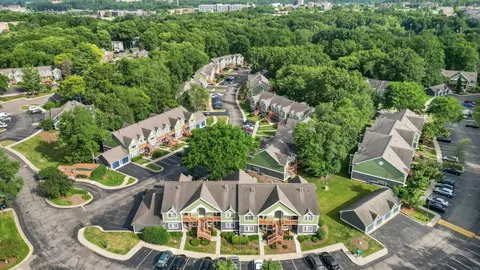 200 Lake Forest Blvd #14-226LRD, Kalamazoo, MI 49006