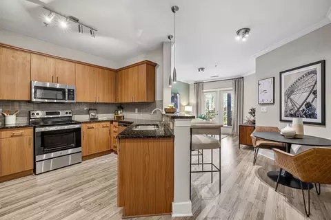 8 Perimeter Ctr E #2425, Atlanta, GA 30346