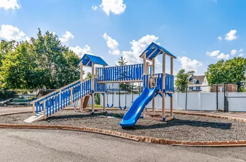 9629 Bustleton Ave #327, Philadelphia, PA 19115