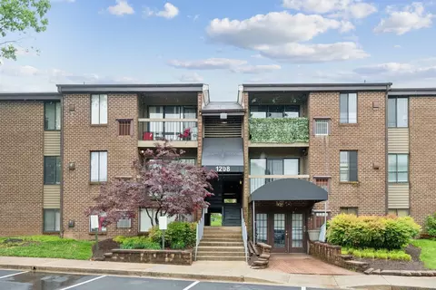 91 Hill St #2C, Frederick, MD 21703 photo 2