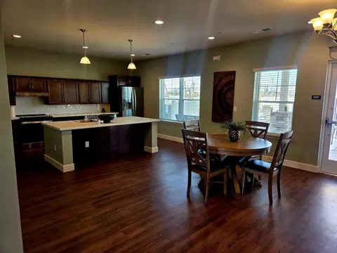 430 E Junction St #1005, Apache Junction, AZ 85119 photo 3