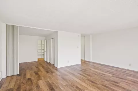 110 W 39th St #0402, Baltimore, MD 21210
