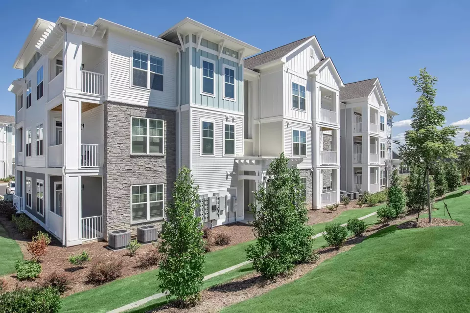  3145 Prado Ln #3205V107, Charlotte, NC 28214 photo 1