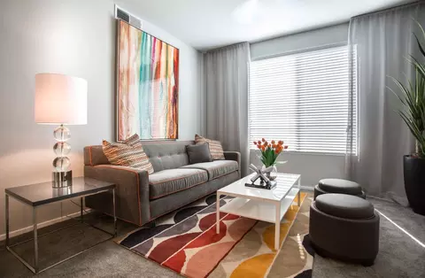 111 N Dupont Cir #447, Phoenix, AZ 85034