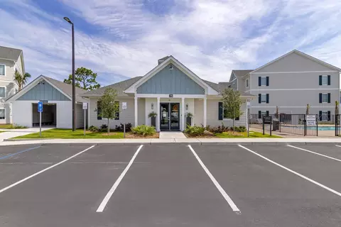 75 Lake Point Dr #3301, Kingsland, GA 31548
