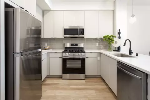 11628 La Mirada Blvd #201, La Mirada, CA 90638
