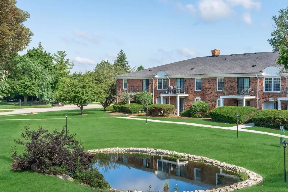  13 W 13 Mile Rd #06-4932, Madison Heights, MI 48071 photo 17