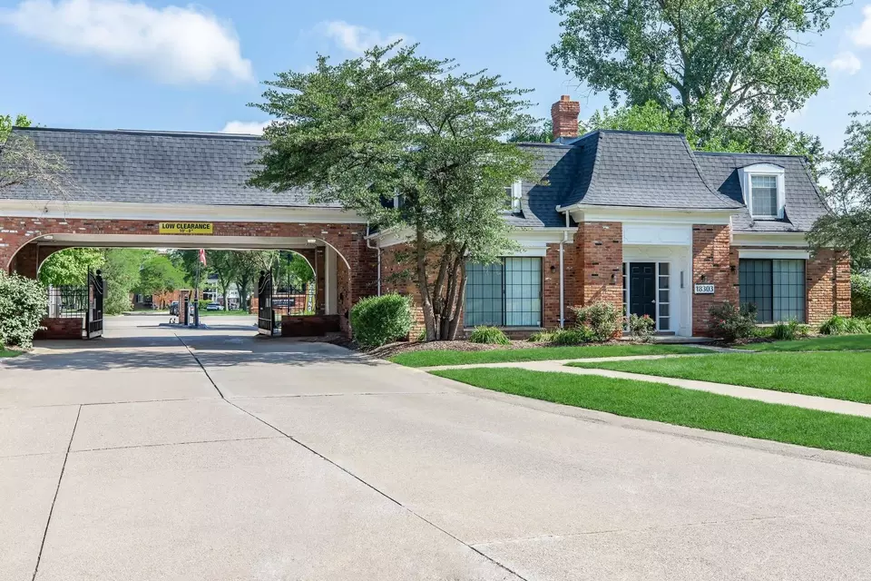  13 W 13 Mile Rd #06-4932, Madison Heights, MI 48071 photo 27