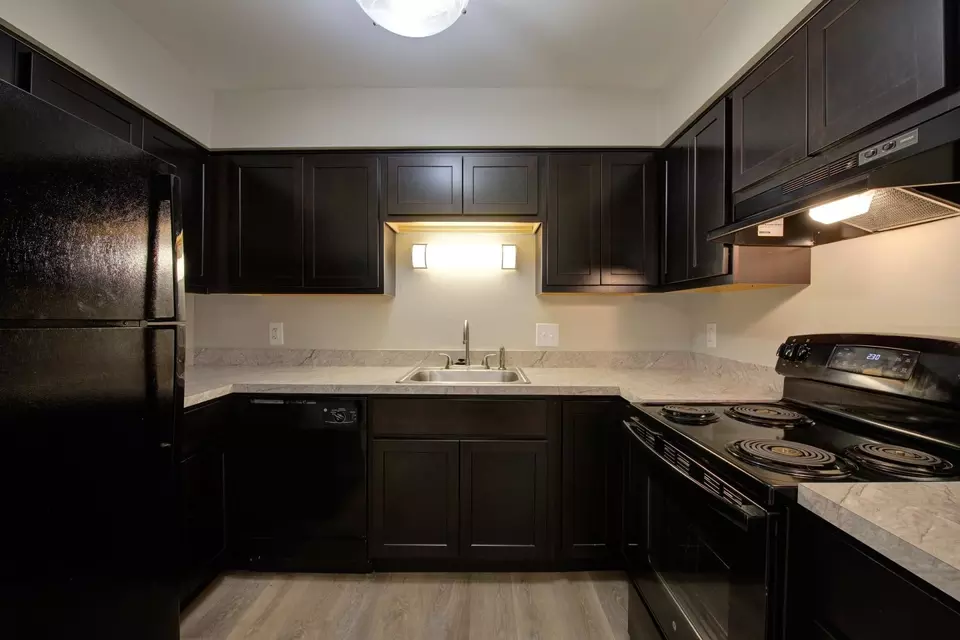  13 W 13 Mile Rd #06-4932, Madison Heights, MI 48071 photo 28