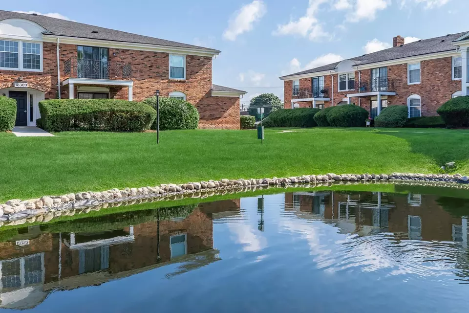  13 W 13 Mile Rd #06-4932, Madison Heights, MI 48071 photo 18
