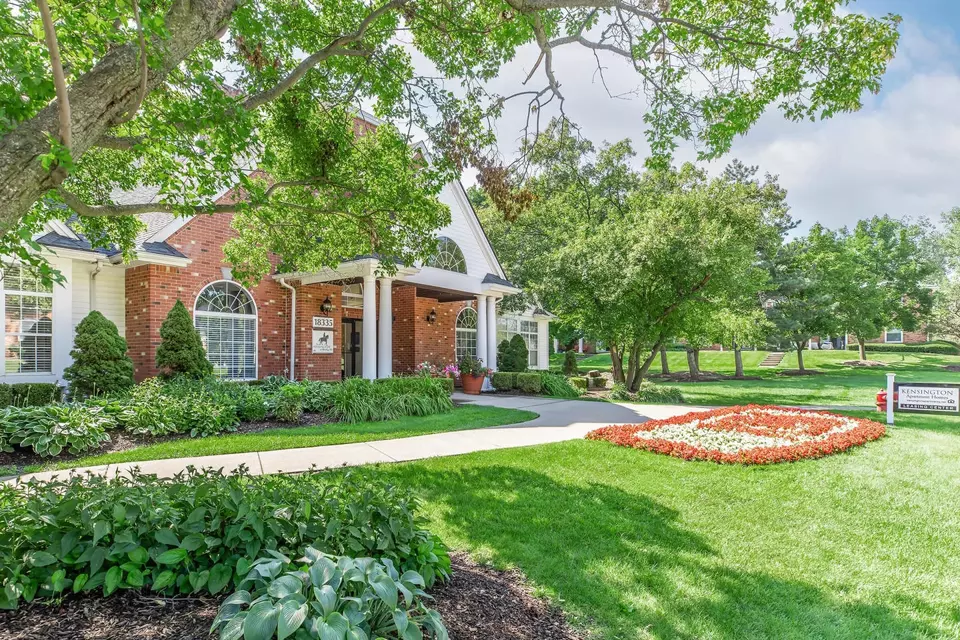  13 W 13 Mile Rd #06-4932, Madison Heights, MI 48071 photo 6
