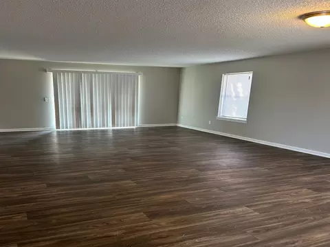 2815 Central Ave #E1, Tifton, GA 31794