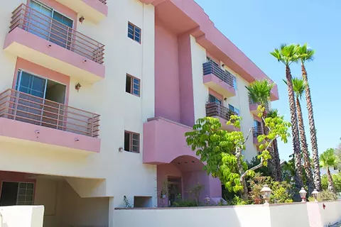 1809 N Berendo St #209, Los Angeles, CA 90027