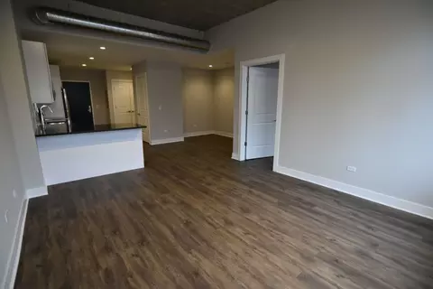 3833 N Broadway #3833-520, Chicago, IL 60613