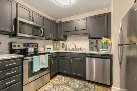3971 River Pointe Pl #31451, High Point, NC 27265