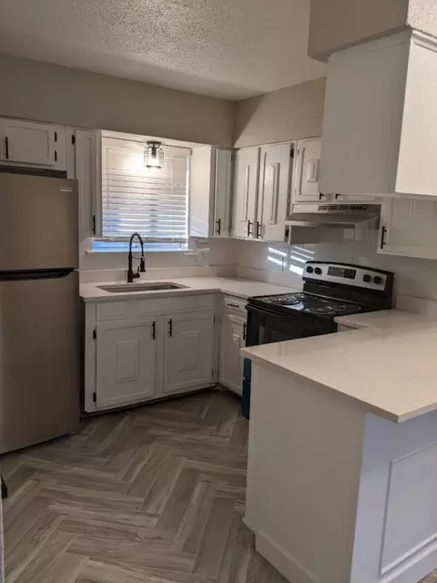 1012 Reinli St #103C, Austin, TX 78723