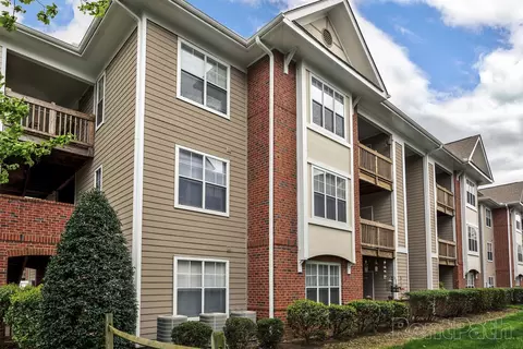6857 Riverwalk Loop #6881-04, Denver, NC 28037 photo 2