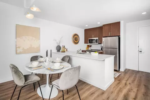 2 S Willow St #610, Montclair, NJ 07042