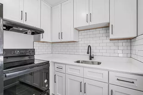 1200 Signal Pointe Cir #0600-107, Sarasota, FL 34237