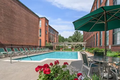 91 Elm St #0310, Manchester, CT 06040