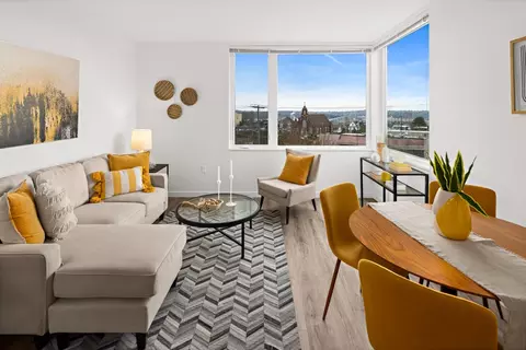 2710 Beacon Ave S #E602, Seattle, WA 98144