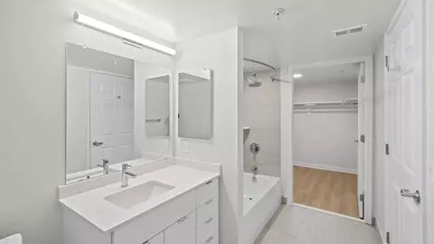 2400 M St NW #429, Washington, DC 20037