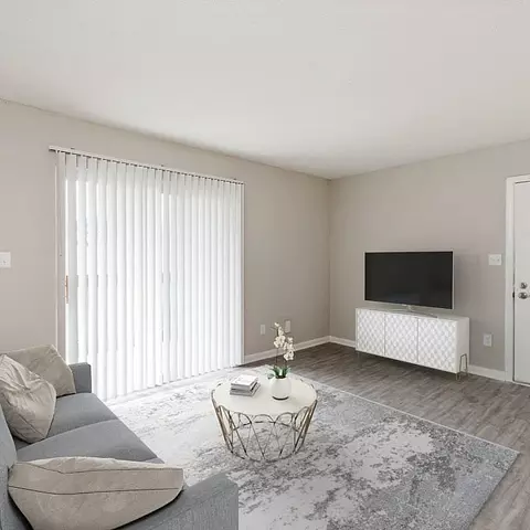 2123 El Verano Cir #G, Charlotte, NC 28210
