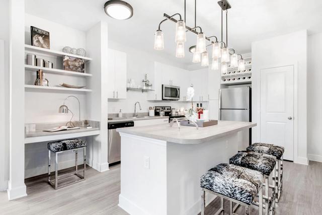 1565 Benton Blvd #533, Savannah, GA 31407