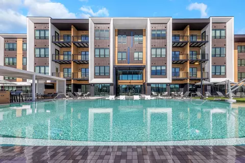 6430 142nd Ave N #408, Clearwater, FL 33760