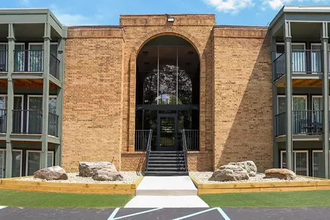 238 W Saginaw St #215, East Lansing, MI 48823