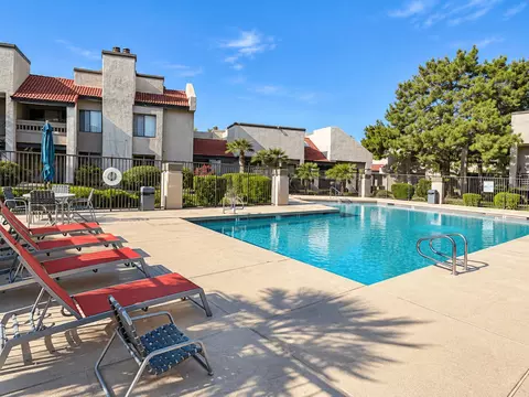 1313 S Val Vista Dr #156, Mesa, AZ 85204