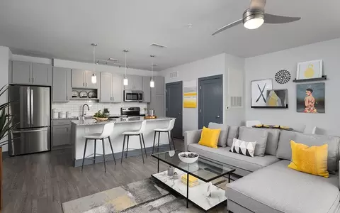 13514 NW 1st Ln #9-310, Newberry, FL 32669