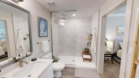 2220 W First St #252, Fort Myers, FL 33901