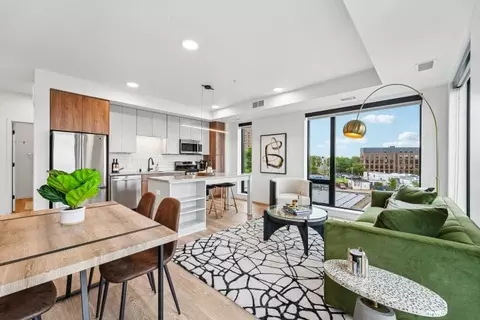 2424 W Territorial Rd #436, Saint Paul, MN 55114