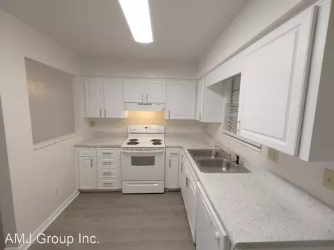 3640 SW 20th Ave #PP3, Gainesville, FL 32607