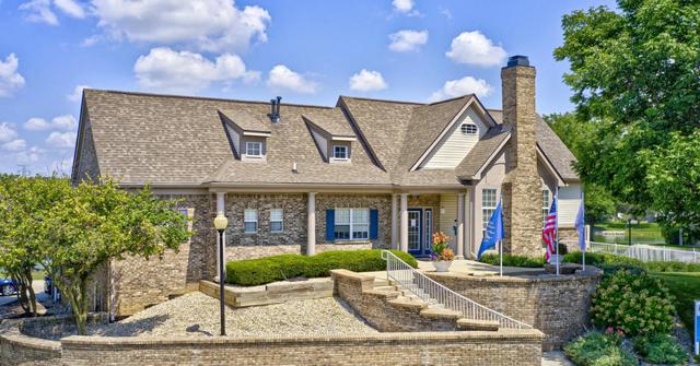 1534 Sandy Bay Dr #11-11J, Greenwood, IN 46142