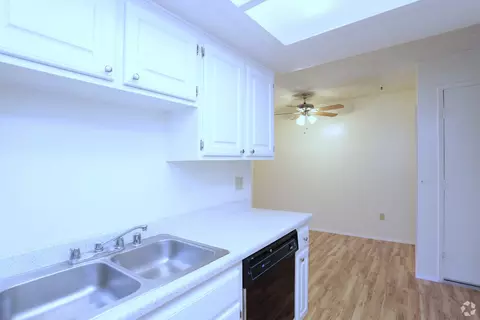 353 W San Marcos Blvd #148, San Marcos, CA 92069