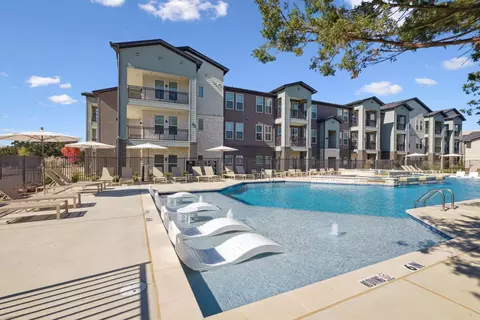 4600 E Mckinney St #1101, Denton, TX 76208